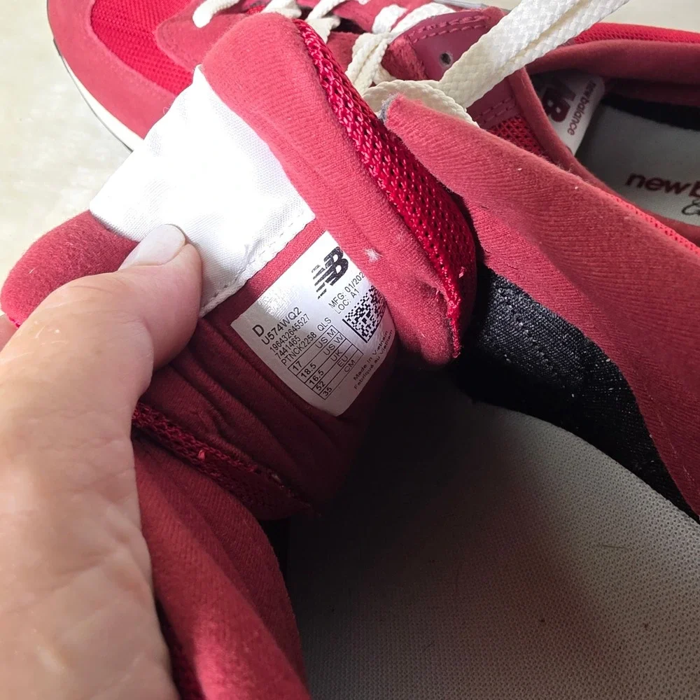 New Balance 574 Classic Red Suede Mesh Sneakers Mens 17 NEW